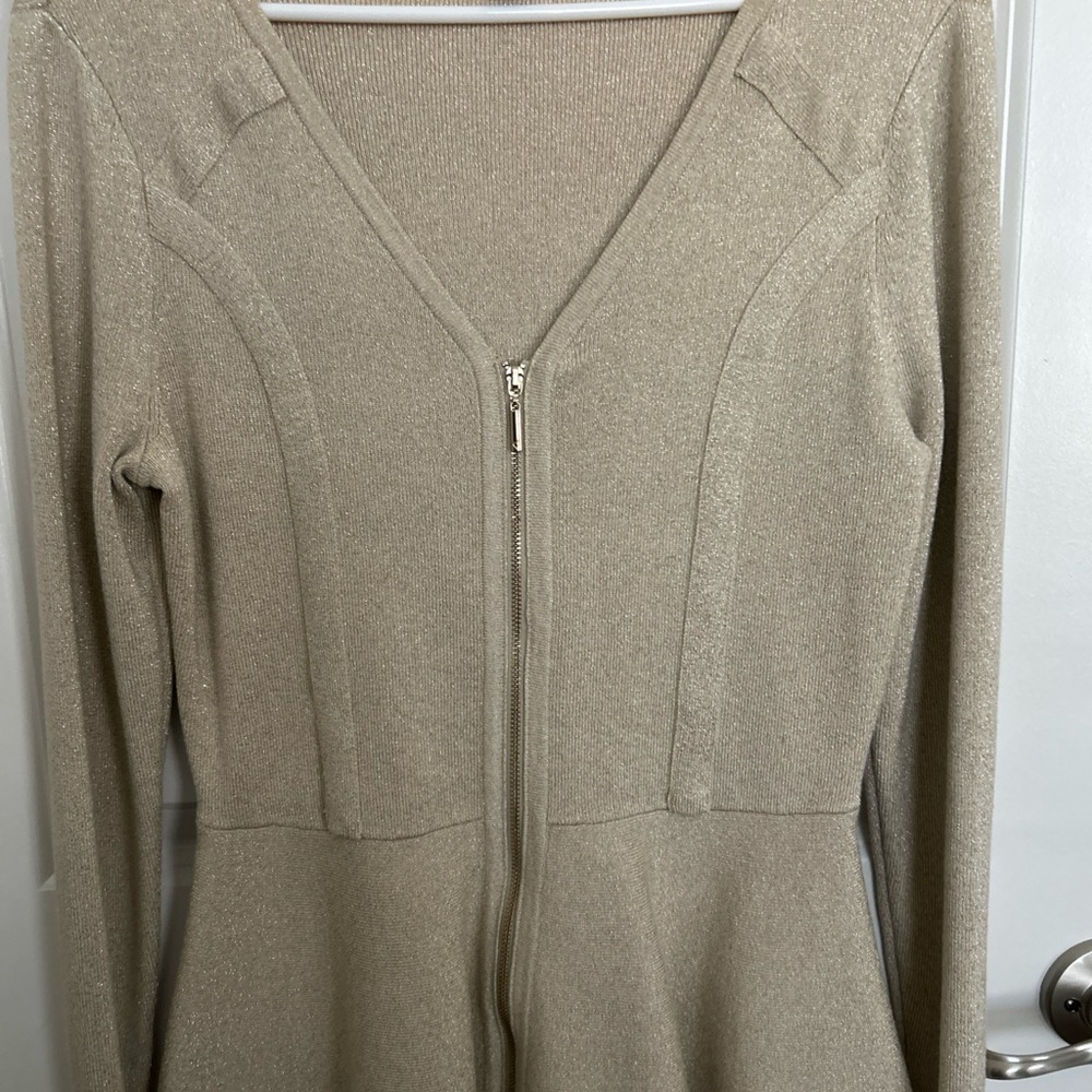 Women’s Thalia Sodi Gold Metallic Thread Party Sweater size Smalll